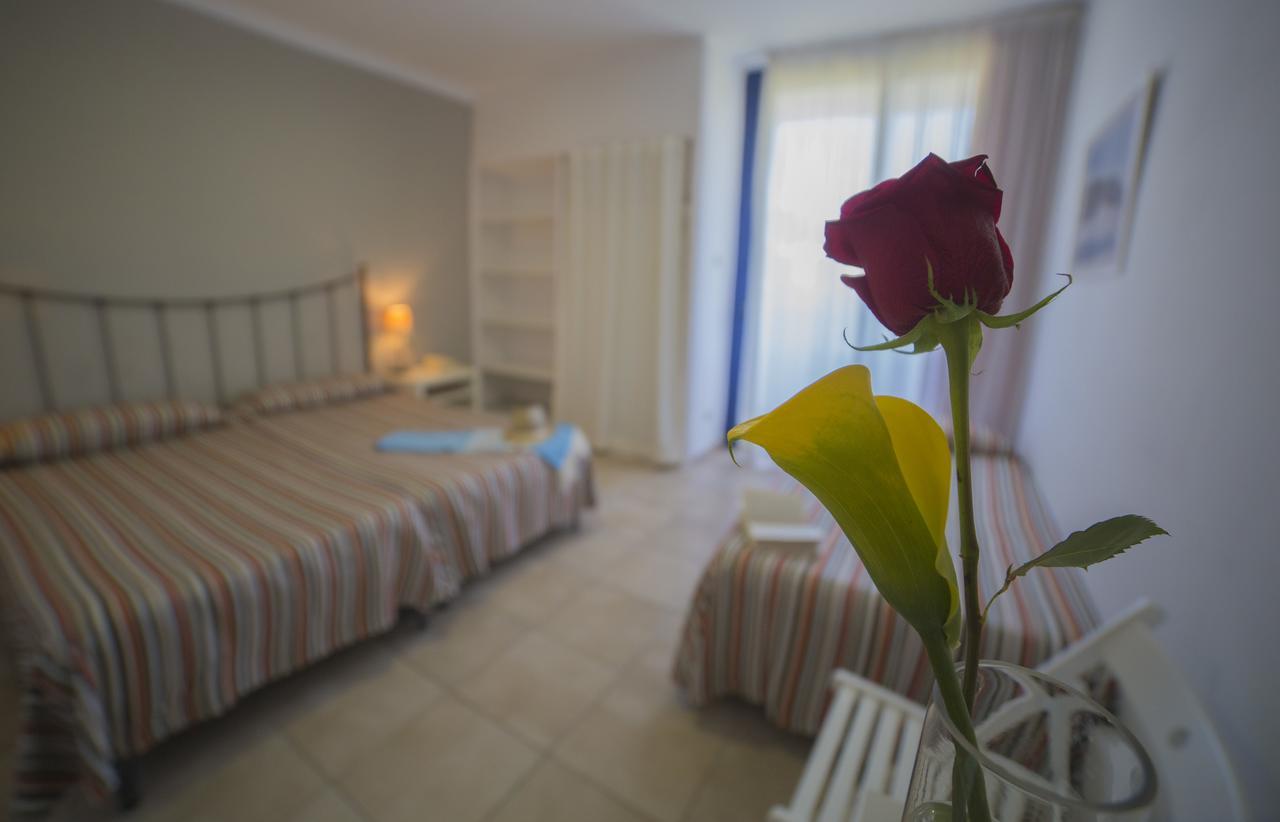 Casa Del Mar Hotel&Apartaments Roses Bagian luar foto